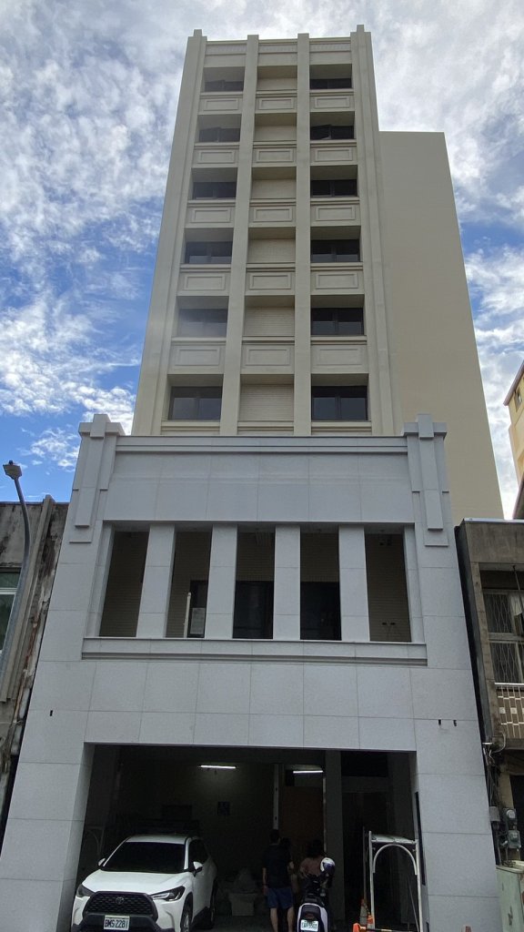新上佳建設台南中西區大樓新建工程(23戶)