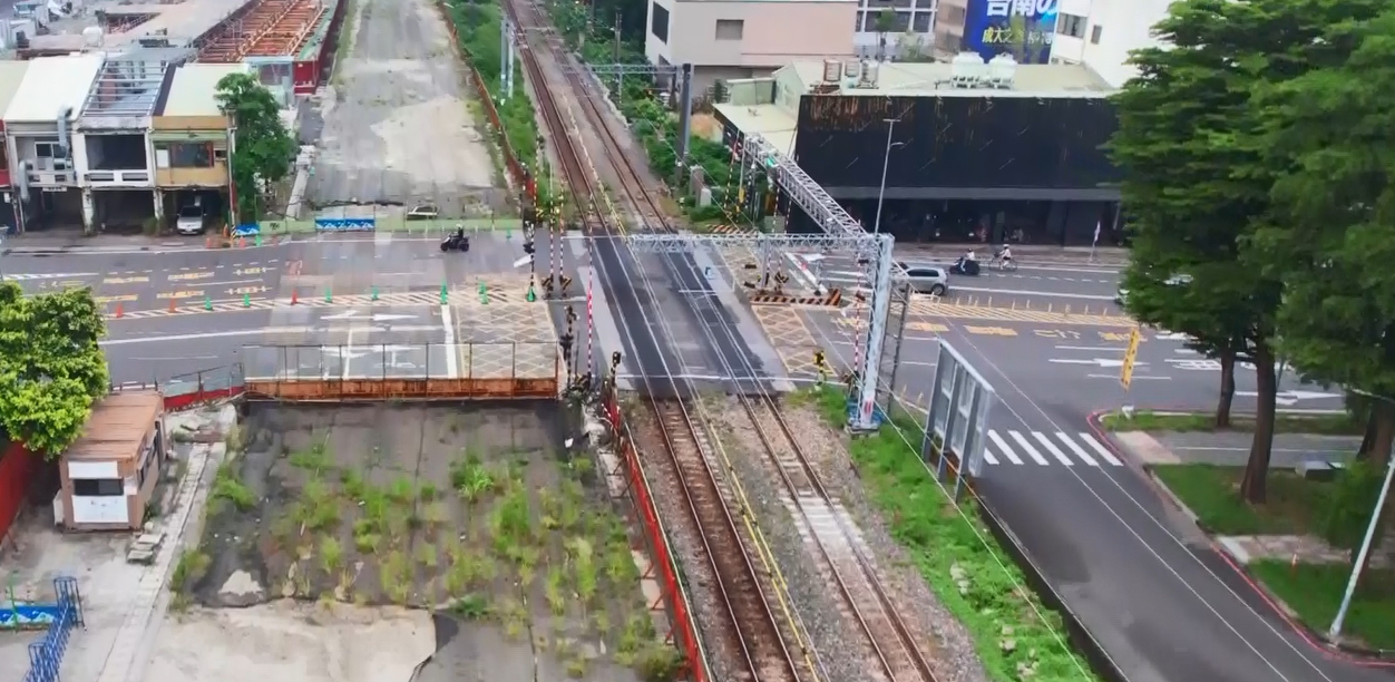 鐵路地下化下地通車  臺南各處橫交設施分階段拆除