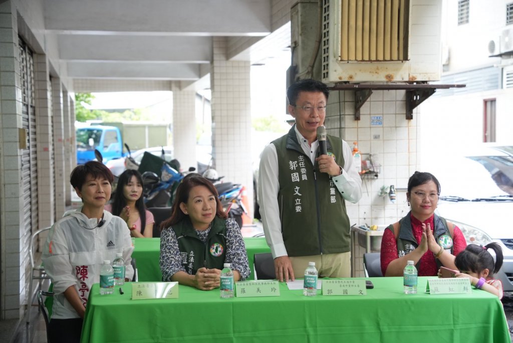 市黨部強化公益再提升 新住民扎根本土 諮詢站揭牌   