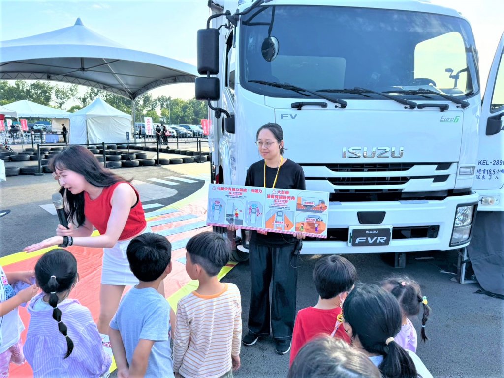 南市與多單位合力舉辦ISUZU運轉職人挑戰賽 透過體驗活動提升大貨車交通安全意識