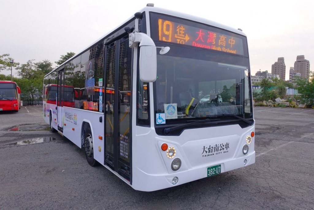 台南19路公車全新升級！巨業交通接手 班次大幅增加至60班