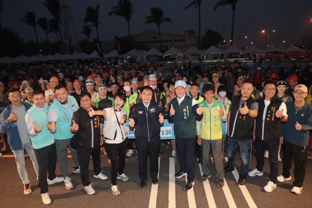 2025臺南全國鐵人三項錦標賽熱血開賽  考驗選手耐力和技巧