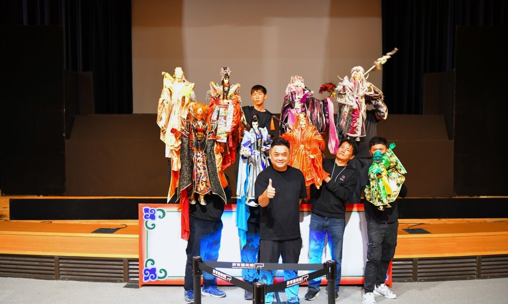 臺灣布袋戲登上國際舞台 屏東劇團赴日展現傳統技藝