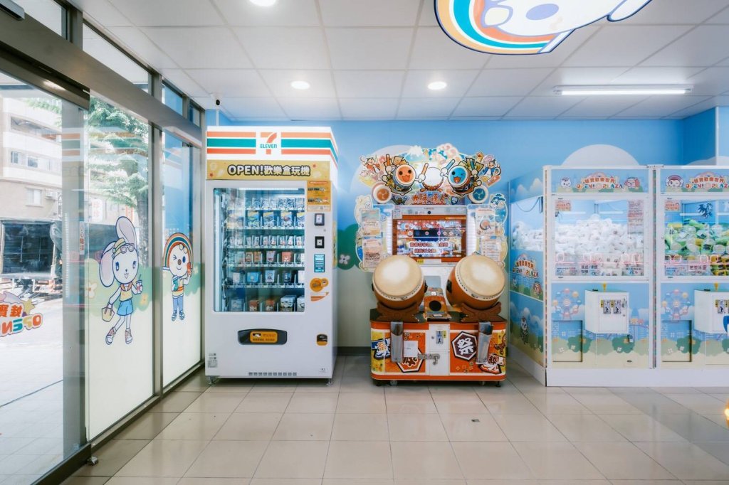 7-ELEVEN首創複合「娃寶歡樂世界OPEN!PLAZA」高雄開幕 打造4E超商新體驗