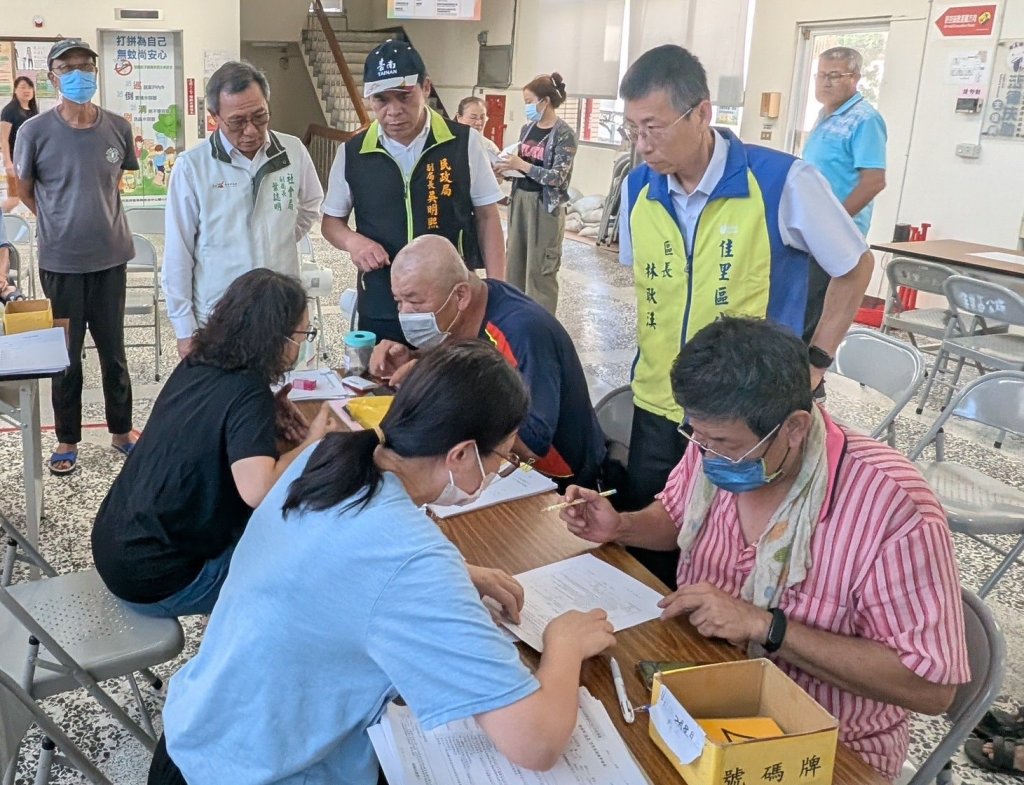 南市府  加速撥放慰助金申請案高達33,880件！ 同時啟動查核
