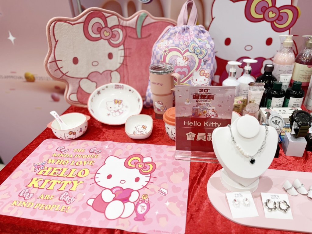 Global Mall屏東市20週年慶登場　Hello Kitty聯名禮吸客　三大品牌進駐助攻買氣