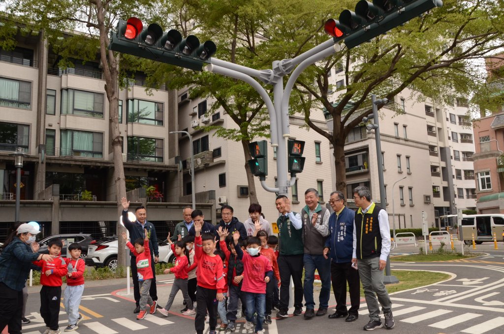 臺南市交通安全月見成效 交通事故降幅42%