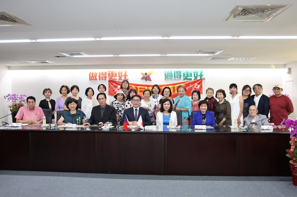 台日協賛會歸國訪問團蒞南市府捐贈善款 攜手助力台南災後重建深化友誼