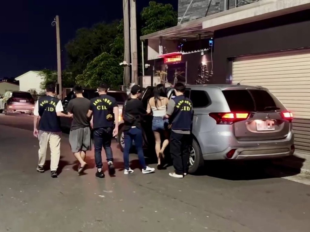 影/掛偽造車牌販毒！ 臺南刑大偵六隊迅速逮捕毒鴛鴦歸案