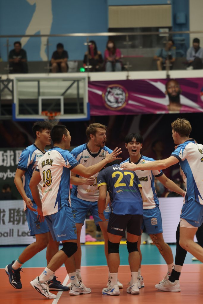 雲豹難撼！台鋼天鷹五局激戰再奪勝　全勝紀錄持續飛翔