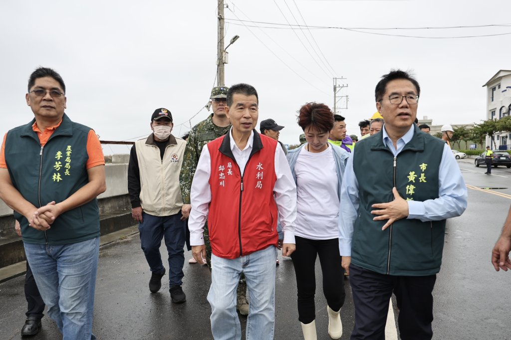 防颱不停歇！黃偉哲勘查沿海三區復建進度