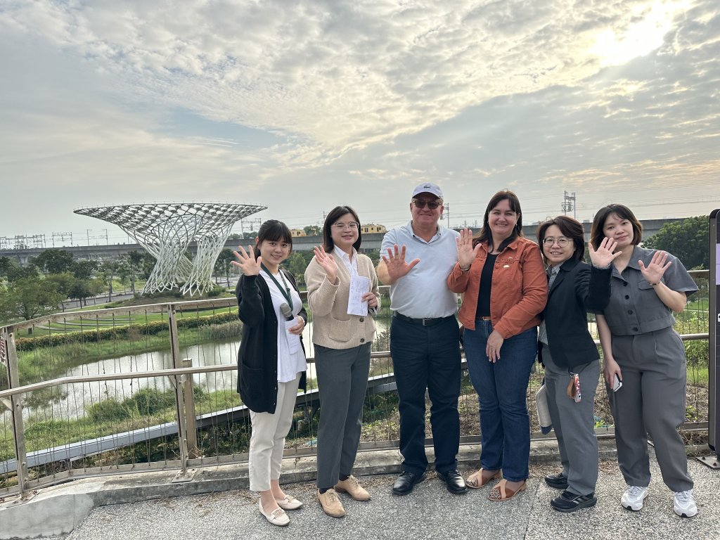 巴拉圭伊泰布省長訪臺南 關注智慧綠能與永續AI發展