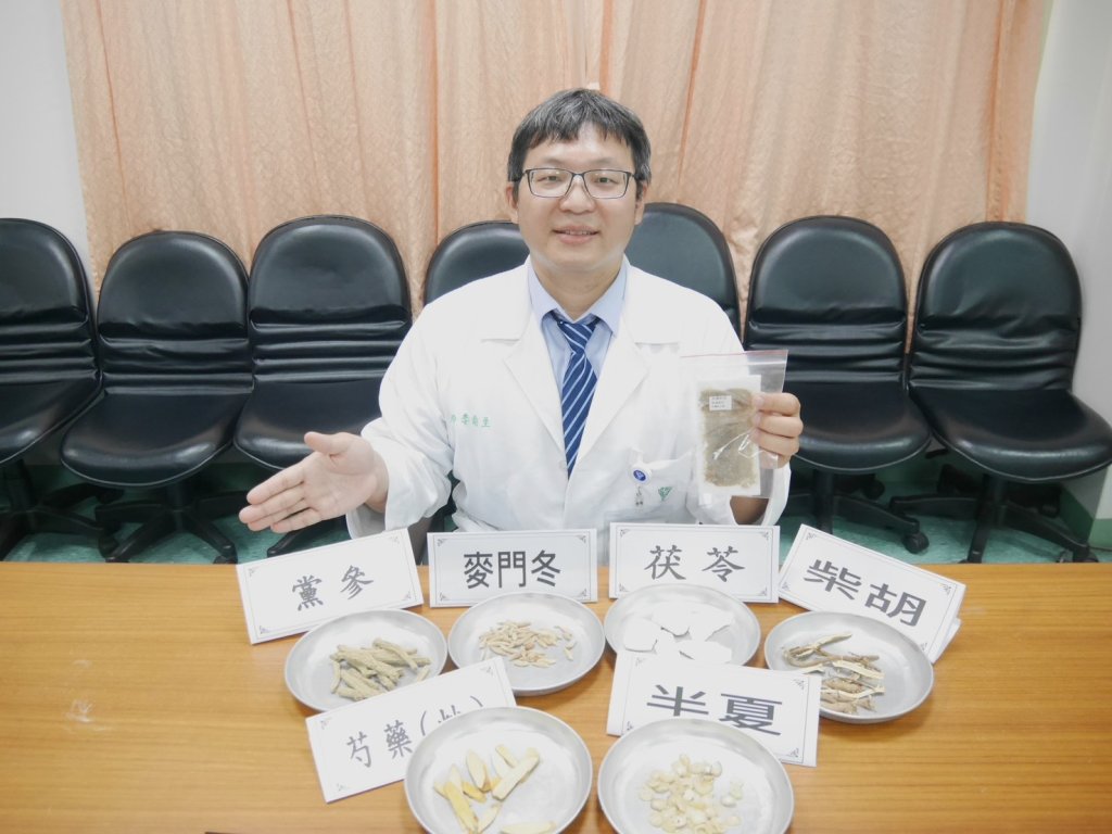 脹氣、胃酸逆流、消化不良頻頻找上門? 中醫協助緩解現代人的夢靨