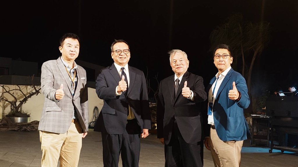 AI＋半導體熱潮南移！160法人湧進台南亞果參加首屆S廊帶高峰會