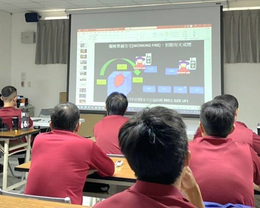  強化火場決斷 守護打火兄弟安全  南市消防初任外勤幹部特訓