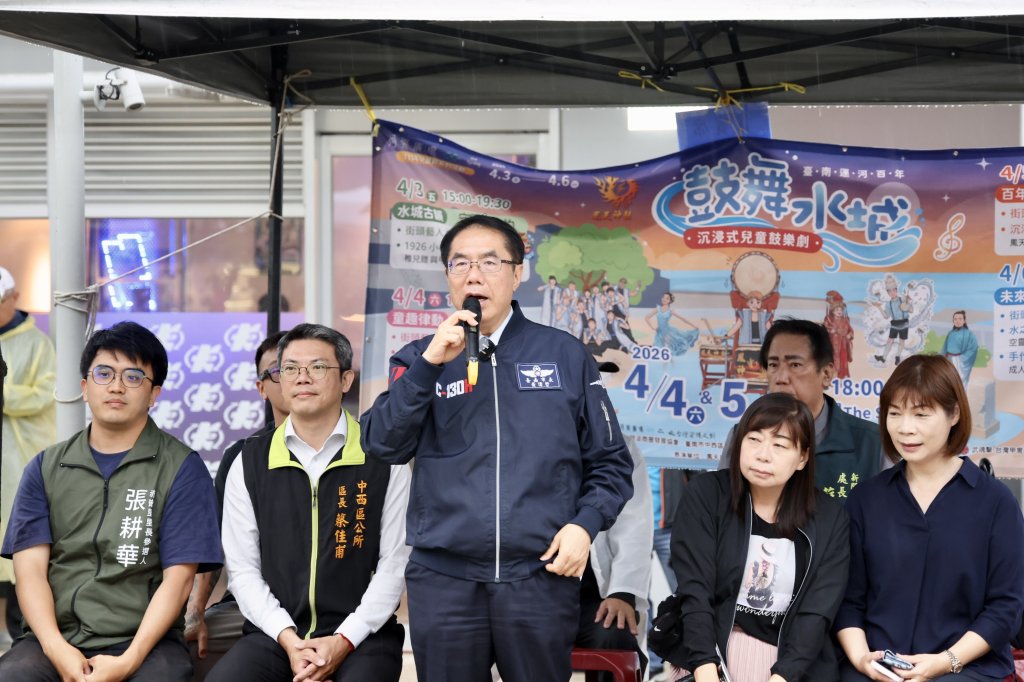 河樂廣場變身劇場！水上鼓樂震撼開演　帶你穿越台南運河百年歷史