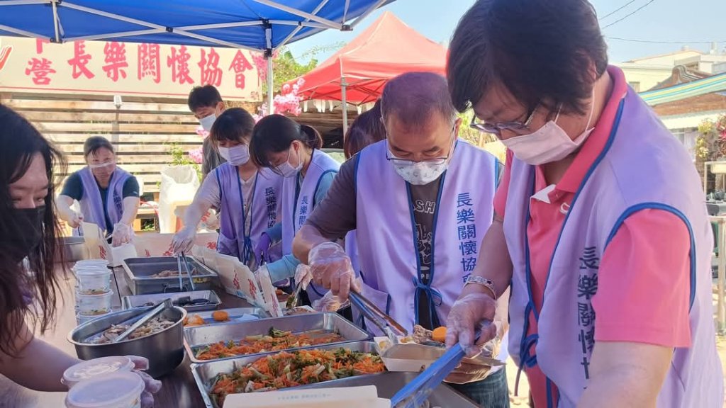 【默子-鄉居拾穗】滿滿愛心的餐盒