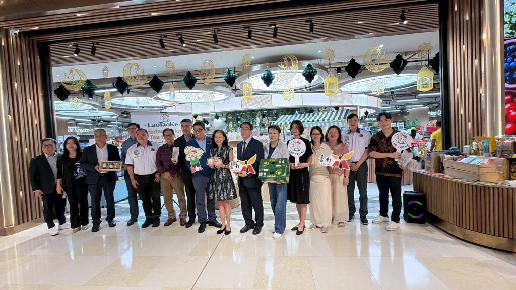 南台灣美味直攻吉隆坡　黃偉哲率三大明星農產搶市