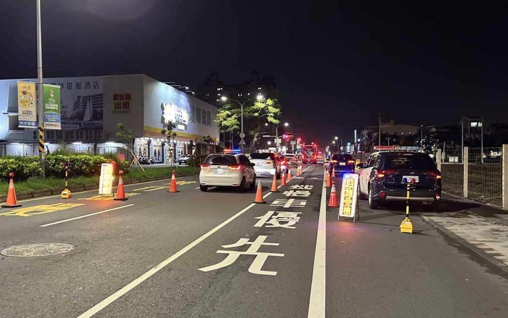 強力打擊毒駕犯罪 南警三分局查獲通緝犯及大量毒品