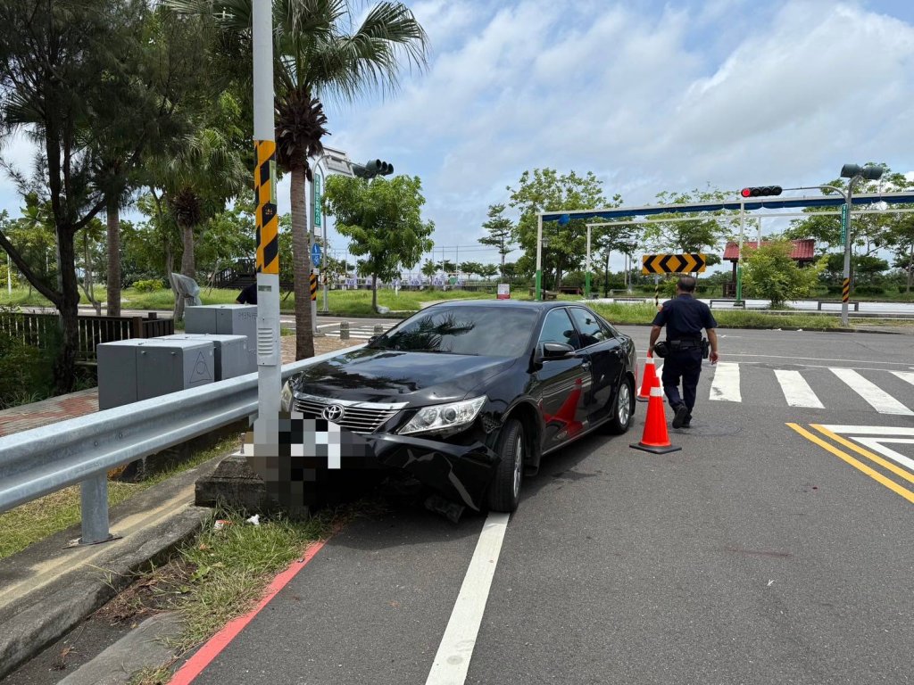 19歲駕駛違規闖紅燈 南警查獲愷他命涉毒駕依法送辦