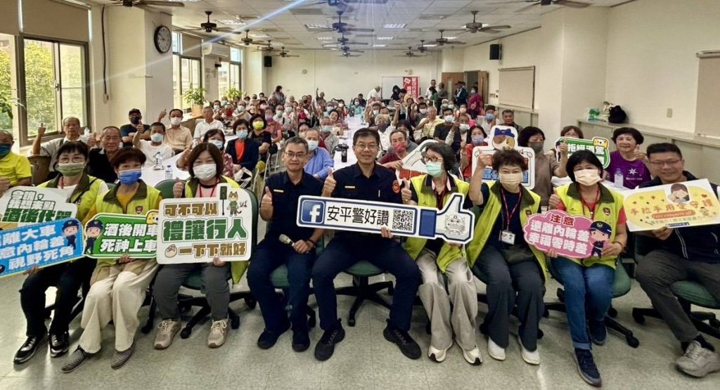 高齡駕駛換照不必跑多趟 南市警四分局攜手監理站提供長者換照一站式服務