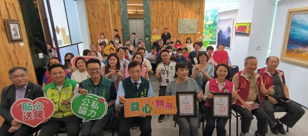 南市議員蔡筱薇媒合善心人士 玉衡文教藝術協會捐鮮乳照顧臺南弱勢學童