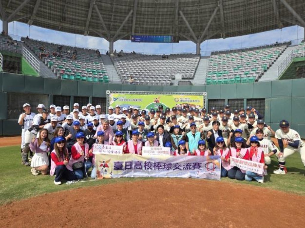 以體育接軌國際 黃偉哲八年推動體育外交 用賽事與世界交朋友