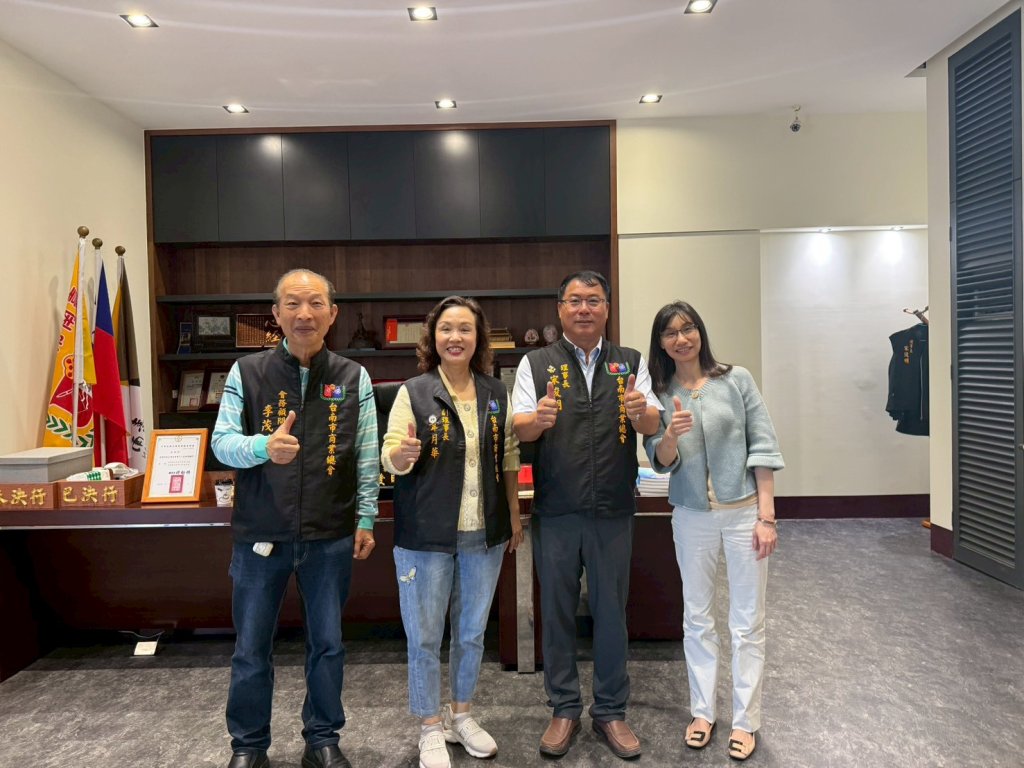 115.1.28 宋俊明理事長贊助台灣盃火箭競賽