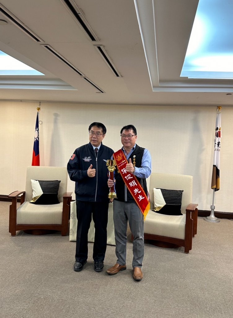榮獲全國好人好事八德獎