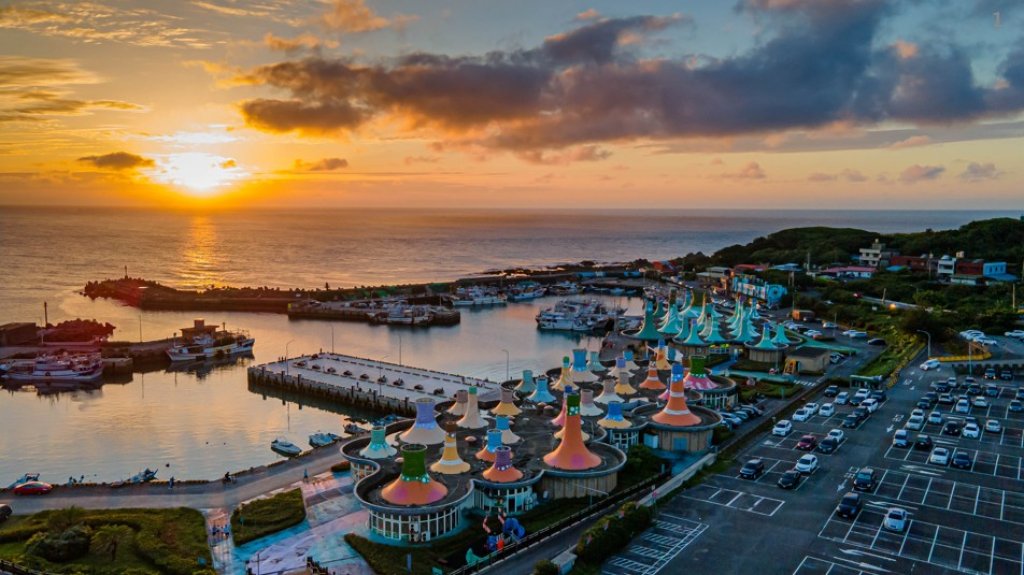 秋冬北海岸漁港療癒之旅 泡溫泉賞景嚐鮮美海產