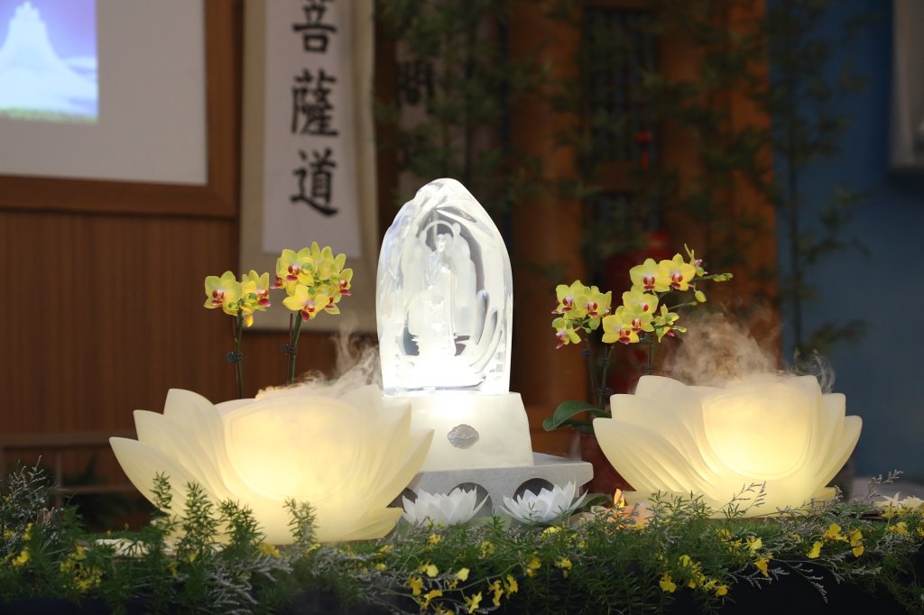 佛教慈濟基金會舉行2025年浴佛大典 黃敏惠市長浴佛祈福<大和傳媒>
