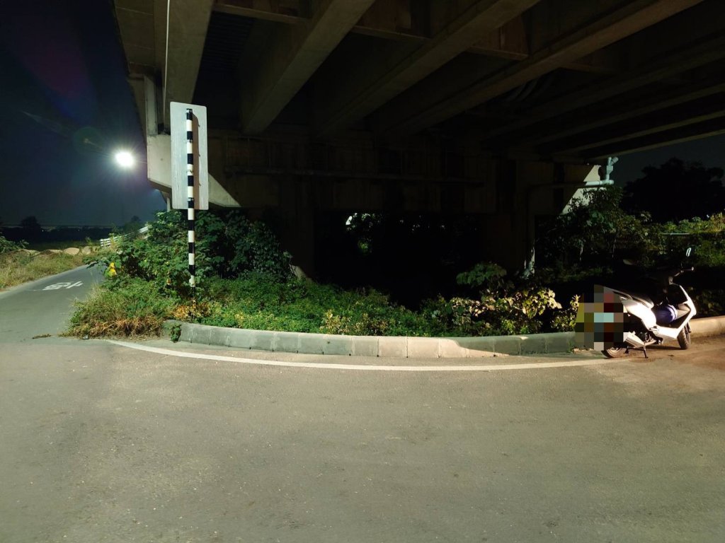 「老翁訴訟纏身欲輕生！新市暖警與家屬合力尋獲，緊急送醫急性命。」<大和傳媒>