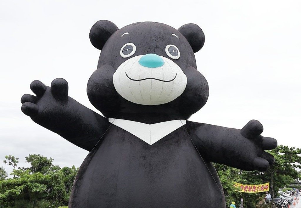 熊讚陪你過耶誕迎跨年 香堤廣場限定小屋亮相 兩款節慶限定人氣徽章必收藏<大和傳媒>