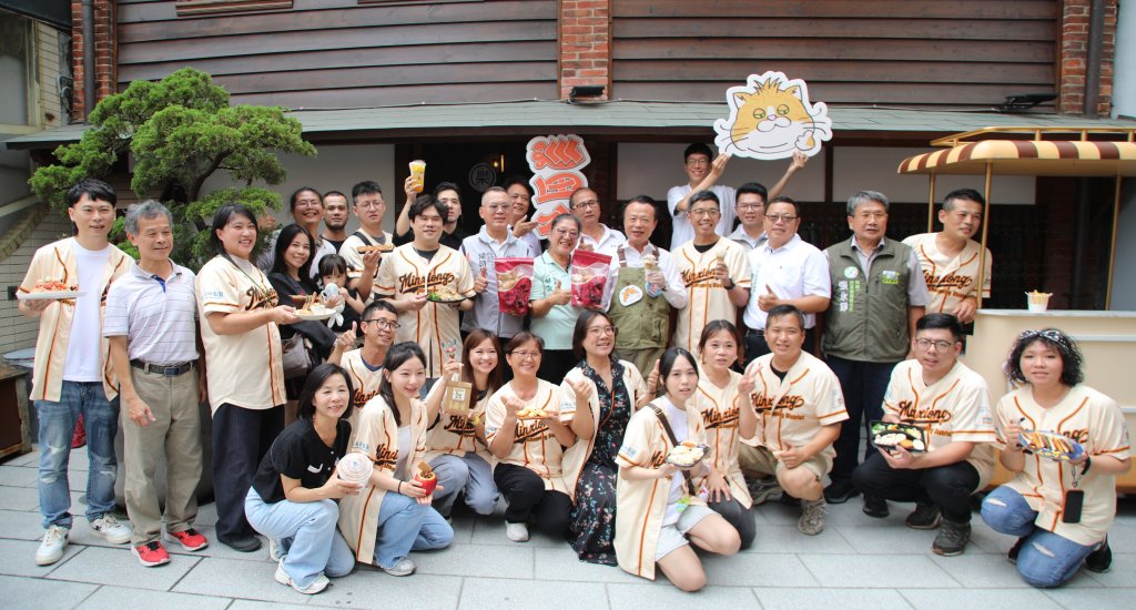 翁章梁化身打貓街長 推民雄風味飲食<大和傳媒>