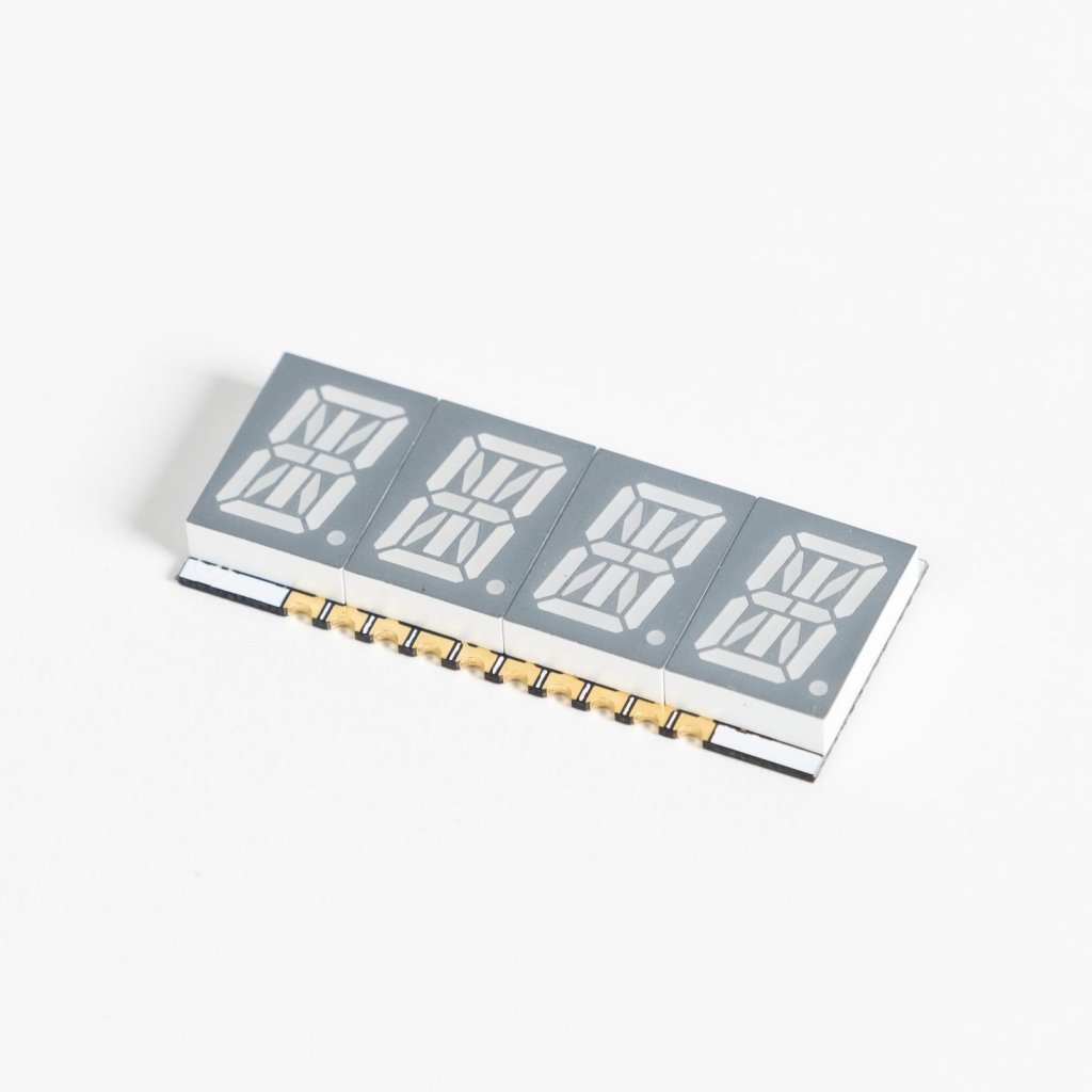 FOUR DIGIT ALPHANUMERIC SMD DISPLAY