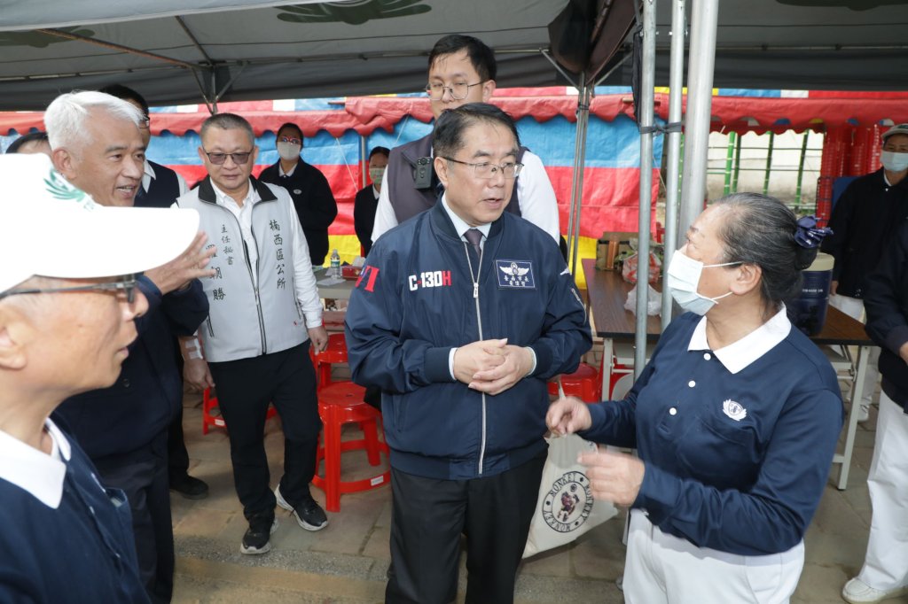 黃偉哲：協助民眾及早重返家園，慈濟明迅速投入修復重建工作