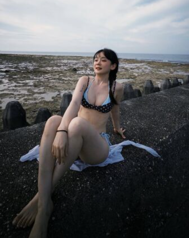 洗菜分享在綠島玩的美照。(圖/翻攝洗菜IG)