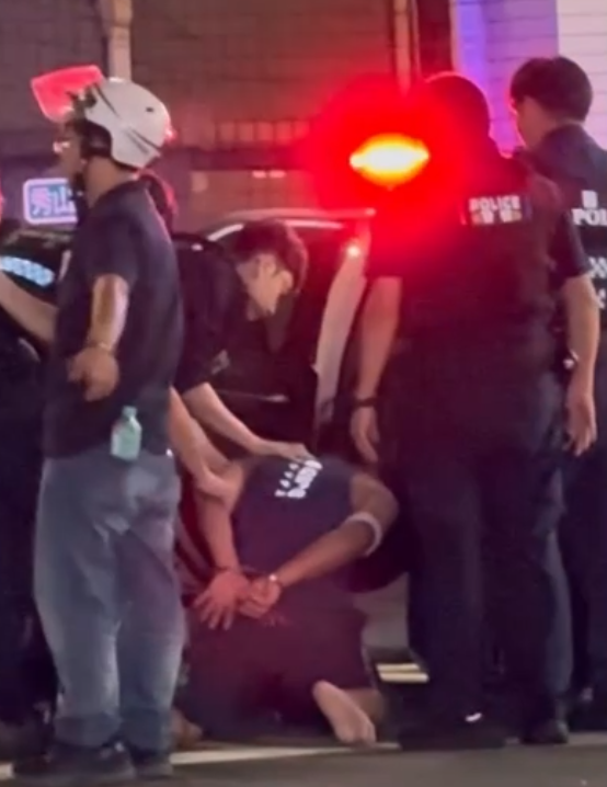 桃園醉漢超商鬧事釀店員受傷！　嗆警「不然繼續啊」遭壓制逮捕