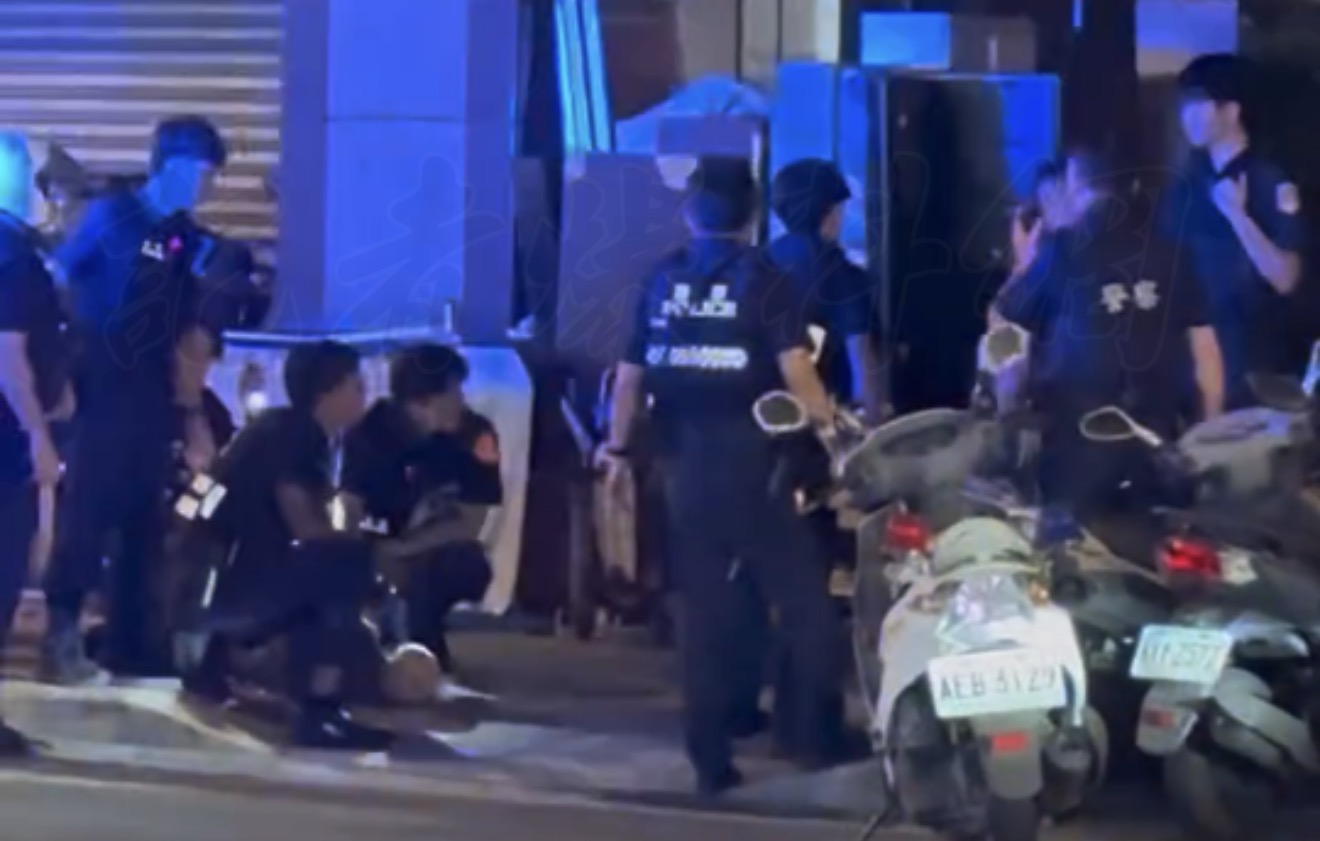 板橋街頭爆衝突！民眾目擊多人持螺絲起子互毆　疑因債務糾紛引發