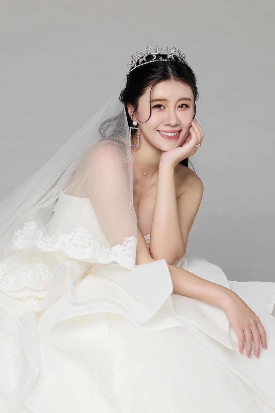 林真亦宣布已婚懷孕。(圖/翻攝林真亦臉書)