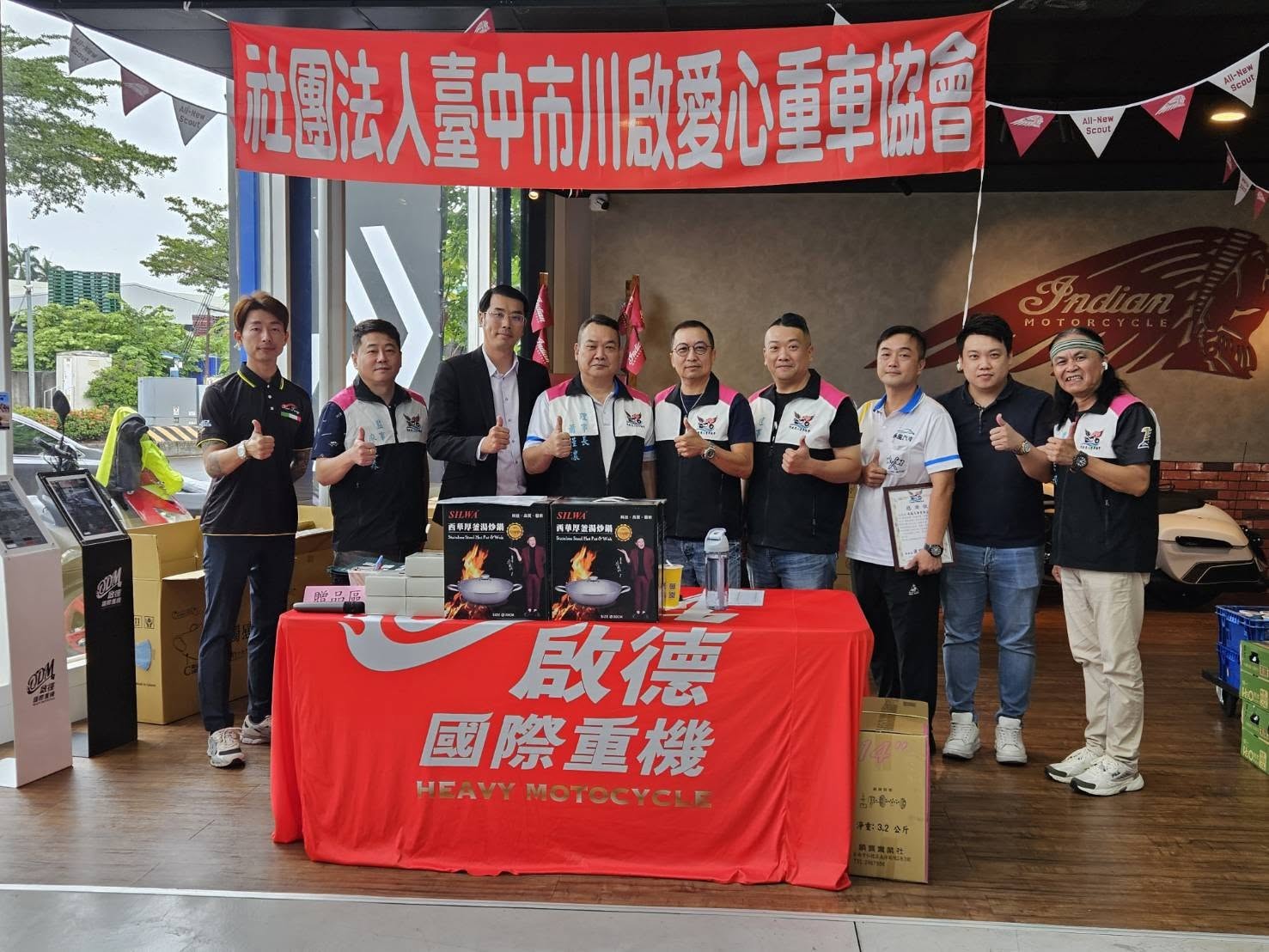 大雨澆不熄熱血!啟德國際重機湧捐血人潮 川啟愛心重車協會募逾200袋