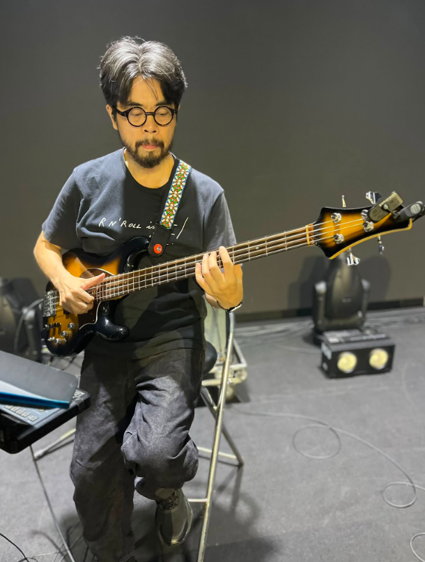 曾組成「自然捲」的音樂人蔡坤奇(奇哥)得到不治之症「漸凍人症」。(圖/翻攝奇哥臉書)