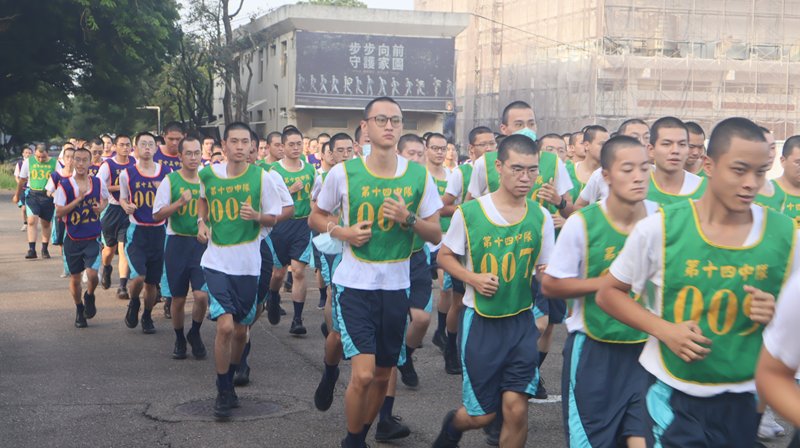 ▲替代役爆「花錢買榮譽假」300至500元不等...至少13人被接觸詢問，疑打飯班分數異常曝光（示意圖／替代役家族雲；此圖與本案無關）