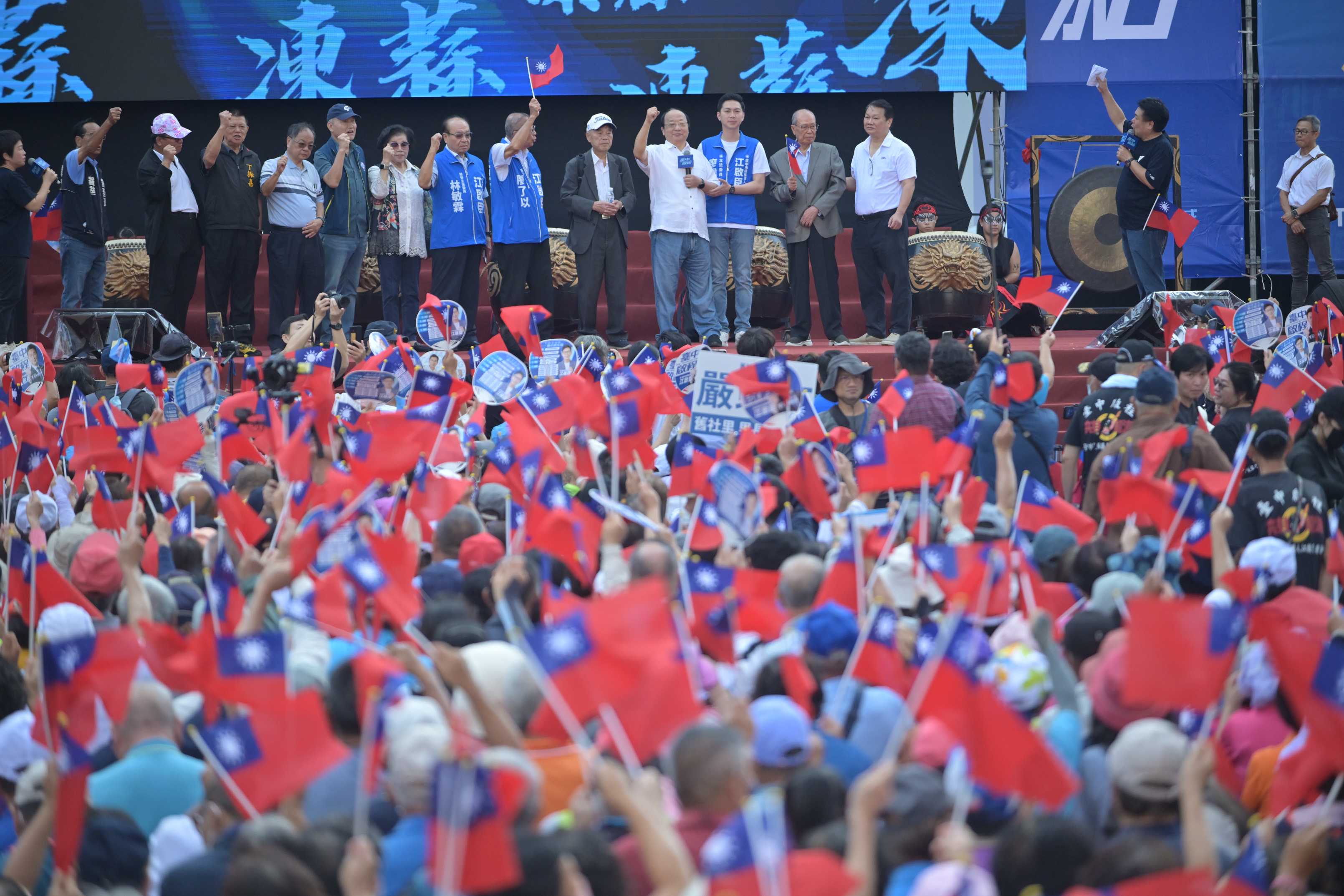 臺中4位前縣市長全到齊！陳庚金、廖了以、黃仲生、胡志強合體挺江啟臣」