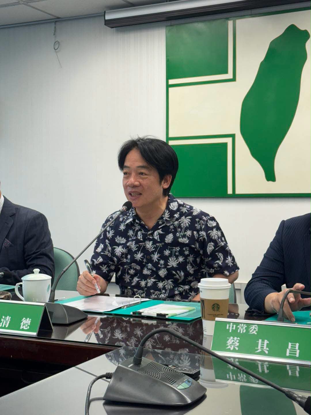 賈永婕穿著風波延燒！賴清德曬花襯衫照聲援　賴惠員晚間道歉