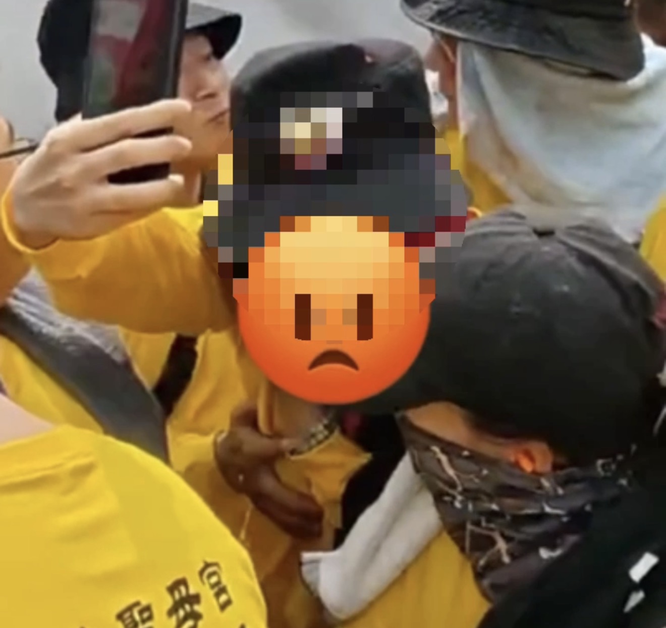屏東廟會爆疑似襲胸事件！女子控遭陌生男伸手觸碰　警方查出身分將通知到案
