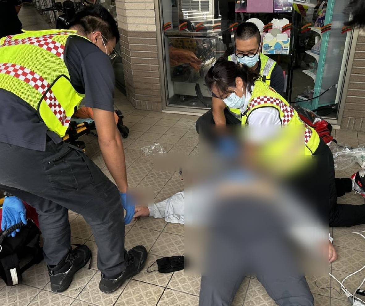 男子突倒超商染血 警消爭分奪秒將人救回