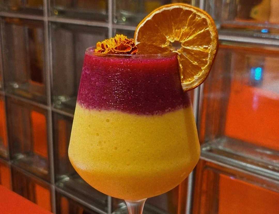 台中嵩SUNG飲料驚見活蛞蝓！店員稱「正常」惹議　業者道歉停業1天、全額退費