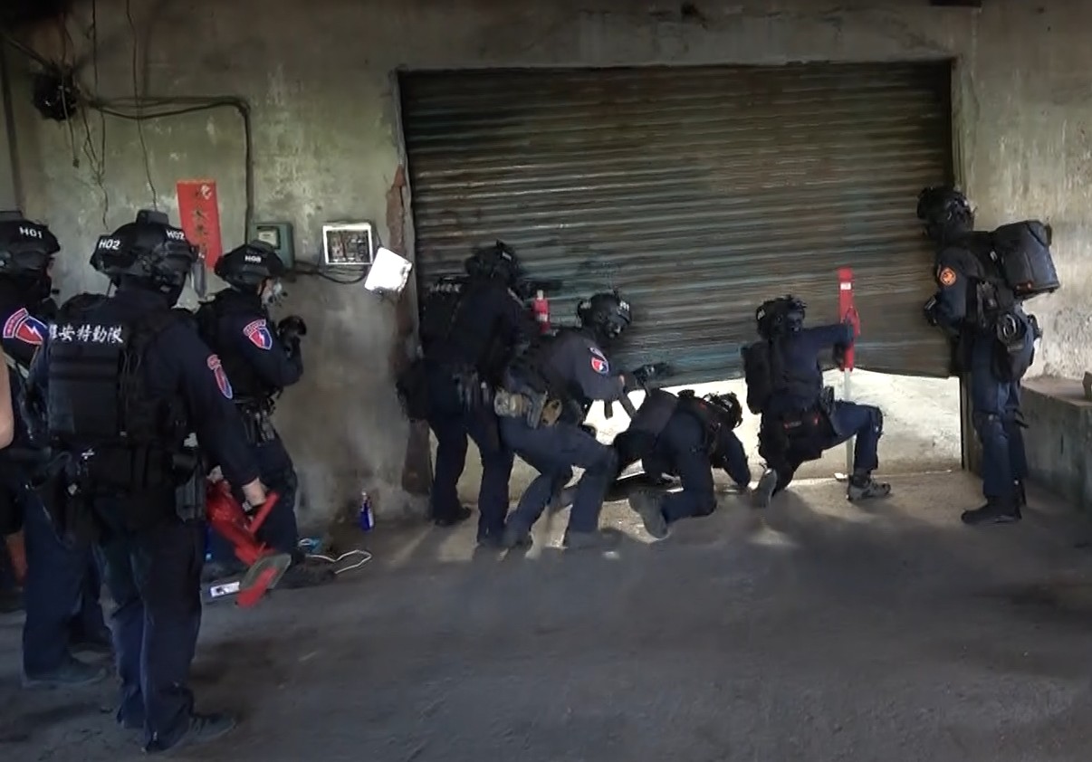 超大型製毒工廠曝光！ 刑事局查獲市價15億愷他命逮捕5嫌均遭羈押