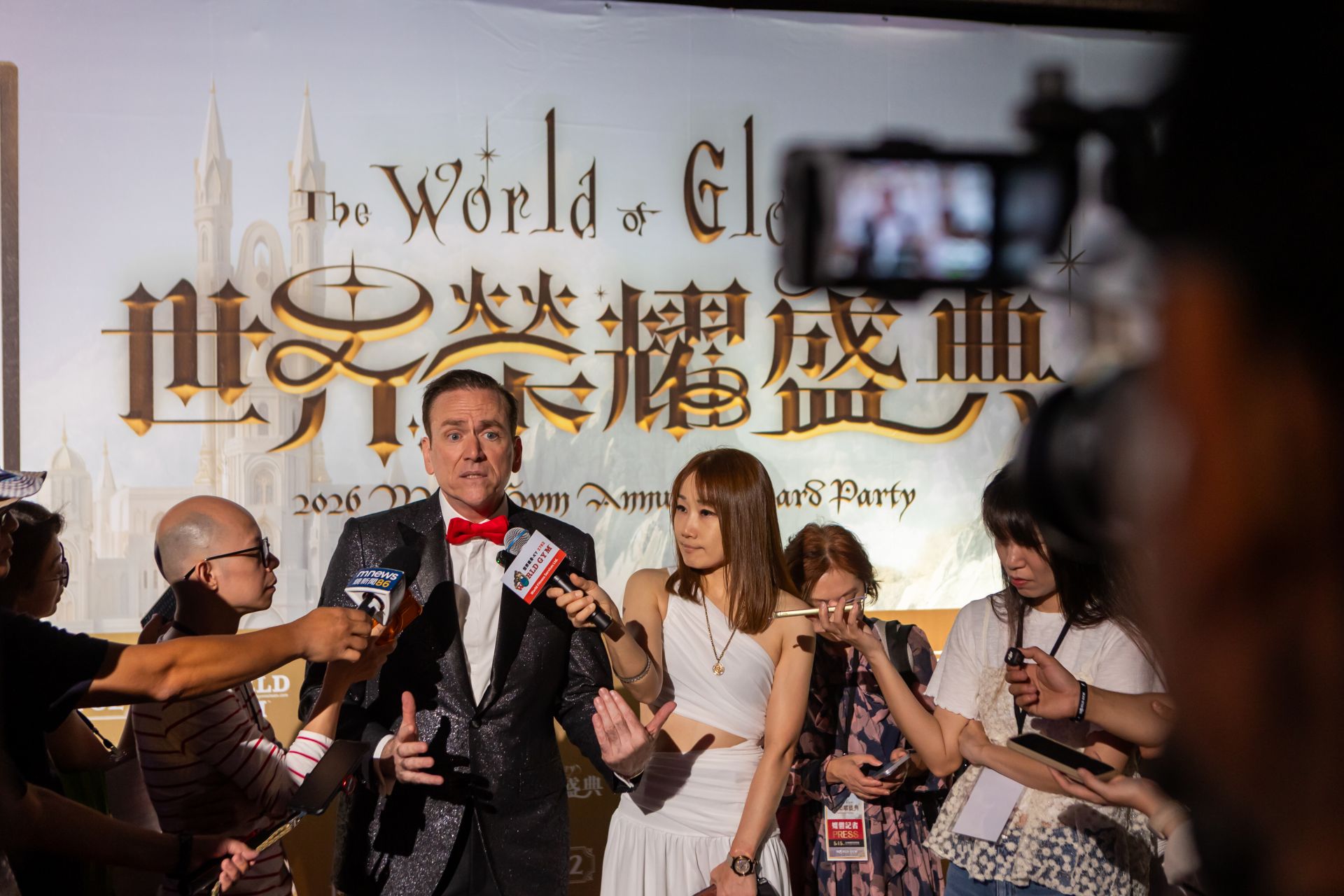 世界健身5000員工台中春酒嗨翻　宣布AI健康管理平台正式啟動